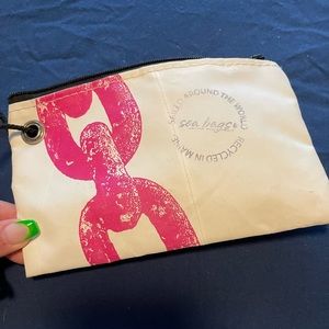 Pink chain sea bag clutch